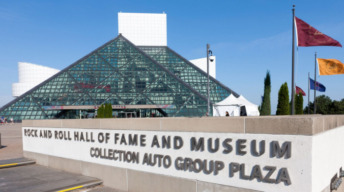 Objavljena lista 17 nominovanih za Kuću slavnih rokenrola: Među njima Fil Kolins, Maraja Keri, Ajron mejden i Šakira