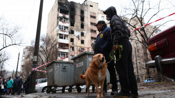 Kuleba: Stambeni objekti i kritična infrastruktura bili meta ruskih napada