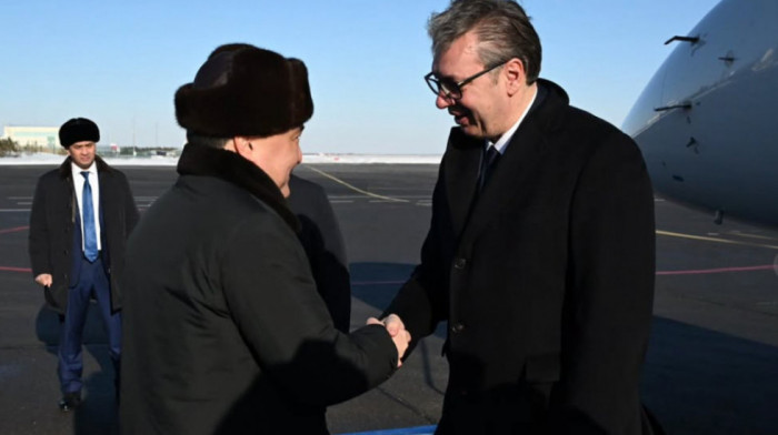 Vučić zahvalio premijeru Kazahstana na srdačnom dočeku