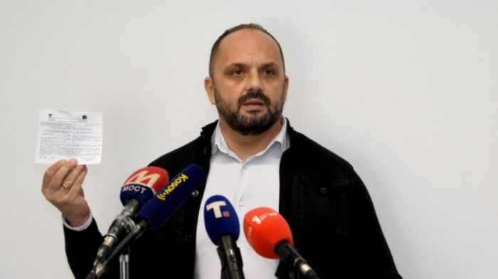 Radojević: Opština Severna Mitrovica nije konsultovana o rušenju garaža, podnećemo tužbu