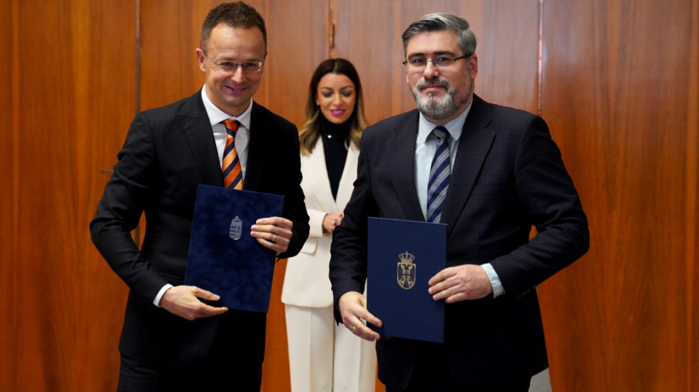 Na zasedanju komisije za saradnju Srbije i Mađarske potpisana četiri dokumenta