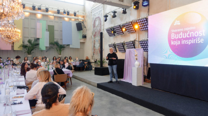 "Budućnost koja inspiriše": dm pokrenuo inicijativu koja vraća veru u snagu pojedinca i zajednice