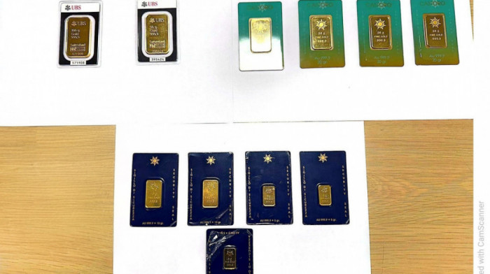 Uhvaćen sa zlatnim pločicama vrednim čak 40.000 evra: Pokušao da ih prošvercuje na Batrovcima