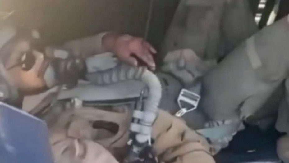 Društvenim mrežama kruže fotografije i video snimci navodnih američkih pilota koje su spasili stanovnici u Kuvajtu