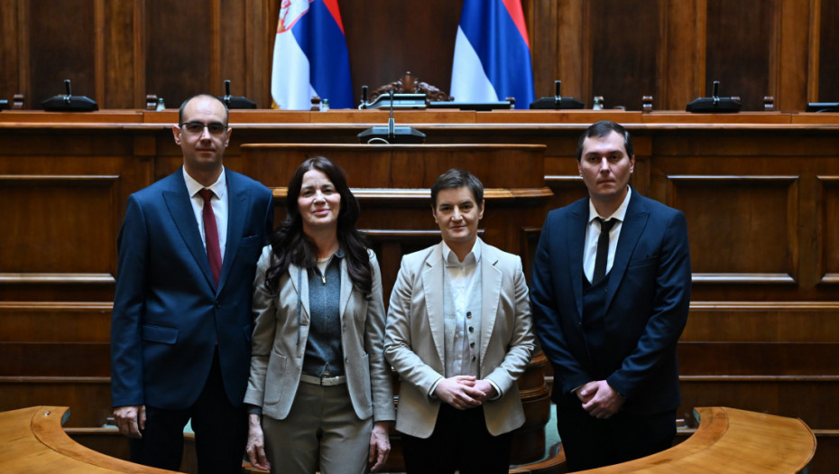 Novoizabrane sudije položile zakletvu pred Brnabić i Vasović