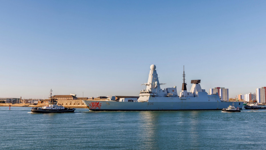 Pripadnica britanske mornarice optužena za seksualno zlostavljanje četiri kolege, od toga dve žene