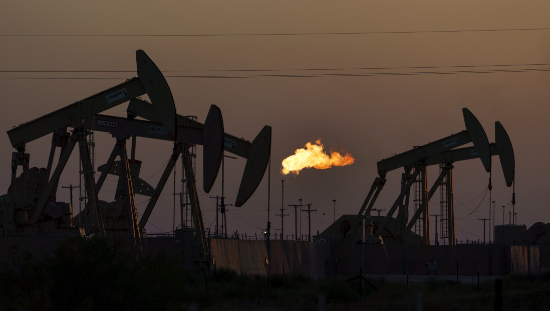 Blokada Ormuskog moreuza i viša sila: UAE i Kuvajt počeli da smanjuju proizvodnju nafte