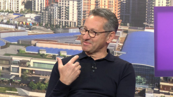 Između krhkosti i kritike društva: Izložba "Fragile" umetnika Ivice Aranđusa otvorena u Kući legata