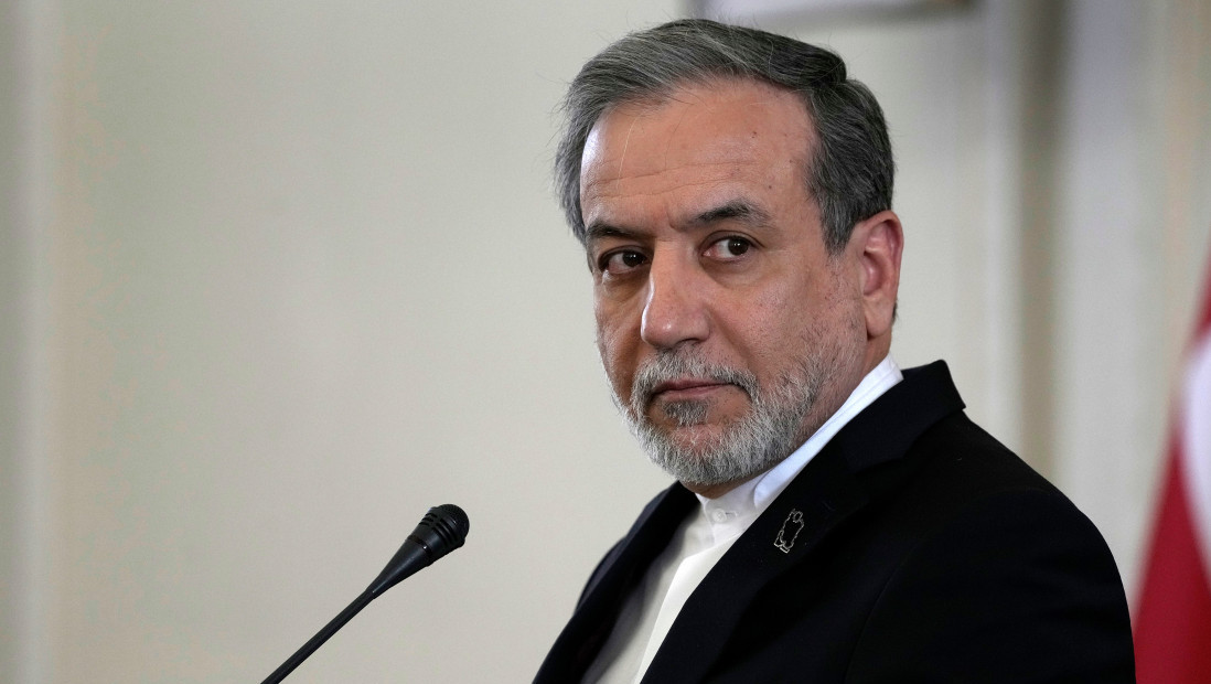 Arakči: Kontinuirano vodimo sa Rusijom razgovore o širokom spektru tema