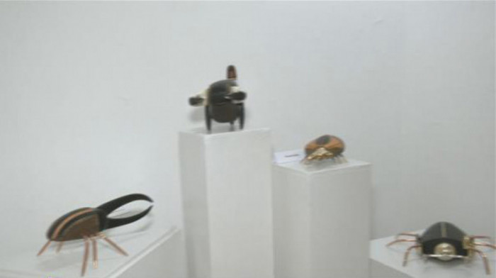 Izložba "Pravdanje statusa": U Galeriji Singidunum skulpture moćnih životinja