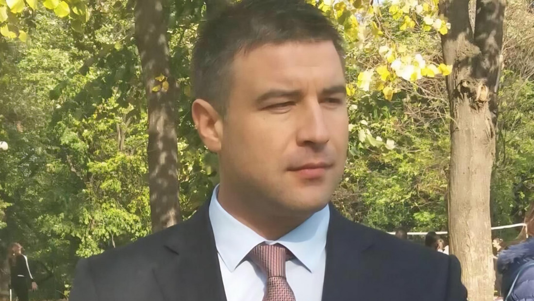 Ljuba Jovanović: Vučić svaku krizu pretvori u pobedu Srbije – zato ga napadaju i žele da slome državu