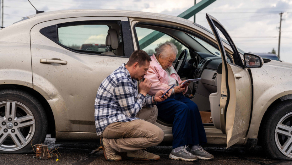 Snažna oluja razorila Mičigen: U tornadu poginulo najmanje četvoro ljudi (FOTO)