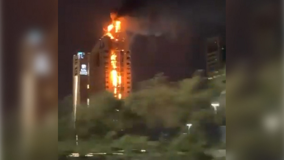 Raketni i dron napadi Irana u Kuvajtu: Izbilo nekoliko požara, poginula dva vatrogasca (VIDEO)