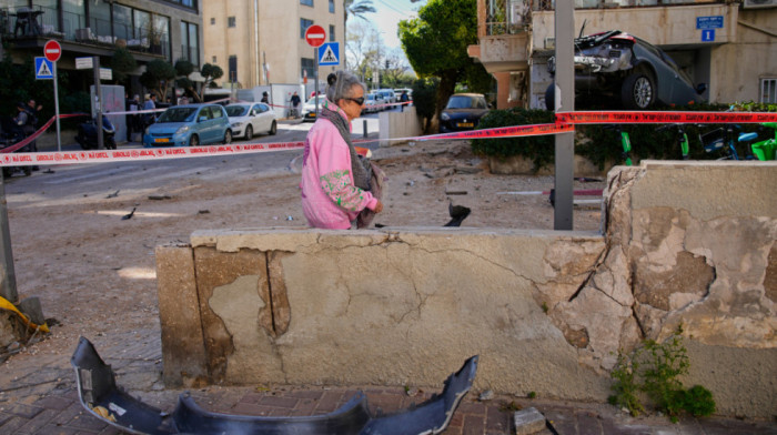 Skoro 60 povređenih u iranskom napadu na grad Arad na jugu Izraela, IDF istražuje zašto raketa nije presretnuta