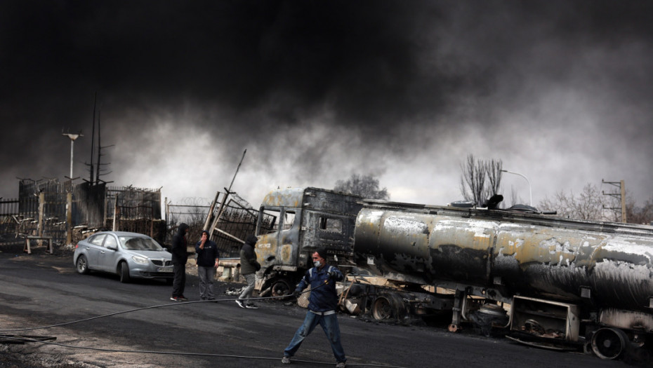 Iran pokrenuo nove napade na zemlje oko Persijskog zaliva: Oglasile se sirene u Dubaiju, UAE i Bahreinu