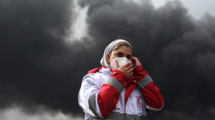 Alarm iz Irana: Civili upozoreni na moguće toksične kiše nakon eksplozija u naftnim postrojenjima, kolika je opasnost?