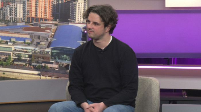 Nikola Rakočević o monodrami "Recite nam nešto o sebi": Umetnost pokreće procese isceljenja