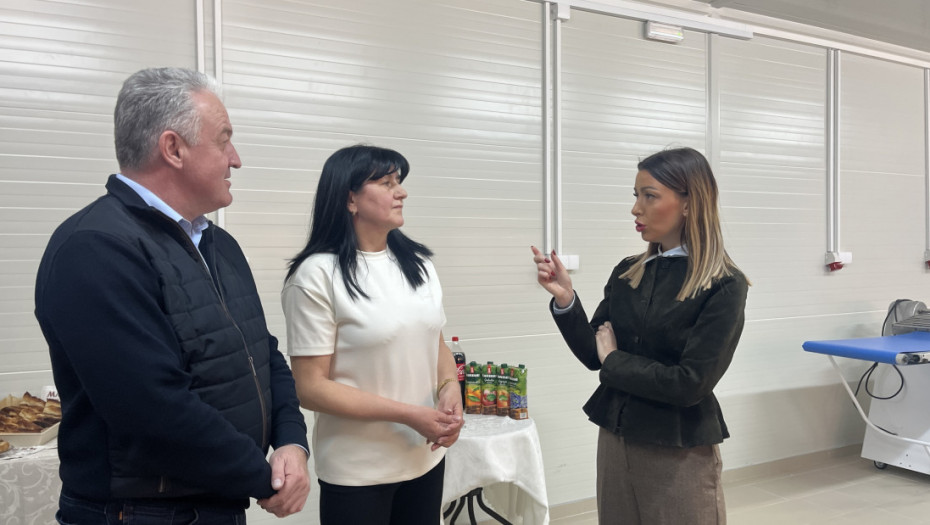 Mesarović u Lučanima: Svakodnevno razgovaramo s privrednicima o tome kako država može da pomogne