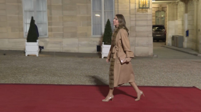 Ministarka Đedović sa Makronom na večeri za učesnike Nukearnog samita u Parizu