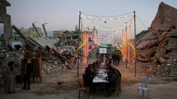 A šta je sa Pojasom Gaze? Stotine mrtvih, glad, bolesti i tona otpada prete milionima