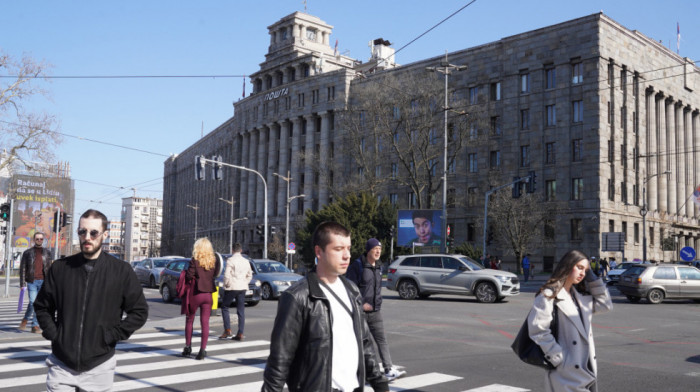 Danas toplo i sunčano sa temperaturom do 18 stepeni: Stižu naoblačenje i padavine