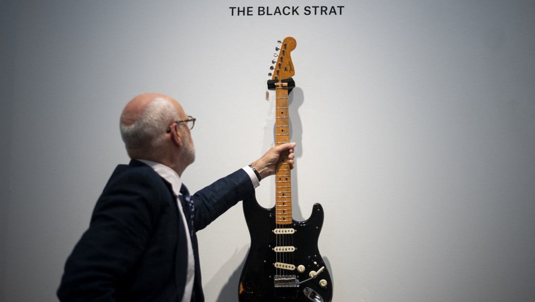 Na aukciji prodata gitara Pink Flojda za 14,6 miliona dolara: Najveća cena ikada plaćena za ovaj instrument