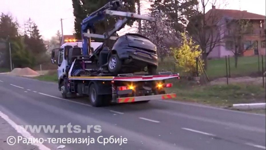 Teška saobraćajna nesreća u Barajevu, poginuo mladić