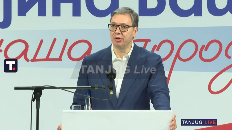 Počeo miting Srpske napredne stranke u Bajinoj Bašti, obraća se Vučić