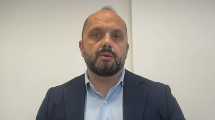 Gradonačelnik Severne Mitrovice za Euronews Srbija: Danas normalan radni dan, očekujemo da EU prati situaciju na terenu