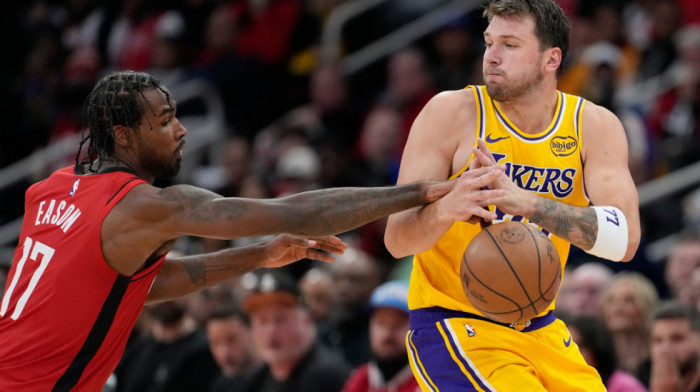 Luka Dončić vodio Lejkerse do nove pobede u NBA ligi