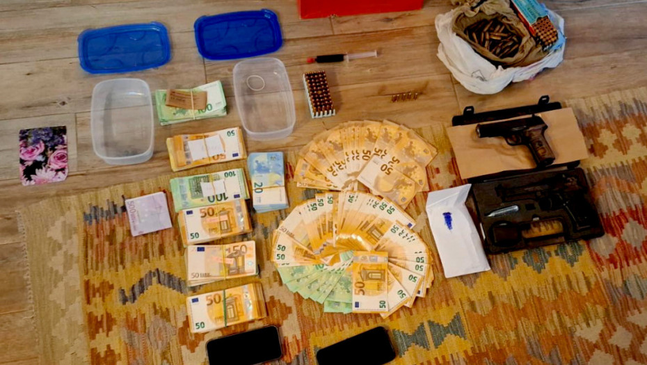 "Razbijena" organizovana kriminalna grupa: Od vođe oduzet i stan u Beogradu vredan više od pola miliona evra (FOTO)