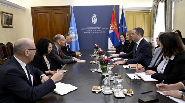 Đurić sa šefom UNMIK Srbija očekuje da UNMIK ukaže na alarmantan položaj Srba na Kosovu i Metohiji