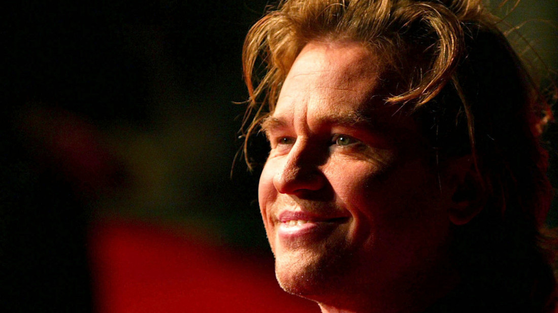 Veštačka inteligencija "oživela" Vala Kilmera: Glumac posthumno u filmu na čijem se setu nikad nije pojavio