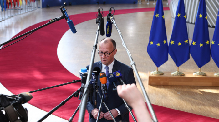 Merc: Nemačka sprema mere zbog mogućeg nedostatka kerozina