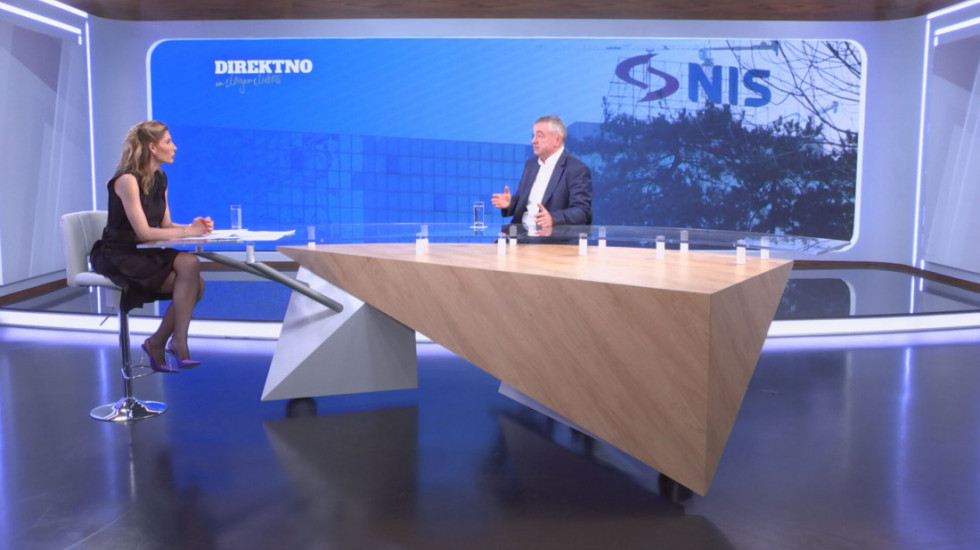 Bajatović u emisiji "Direktno sa Minjom Miletić": Nema šokova na tržištu, očekujem da OFAK produži licencu za rad NIS-u