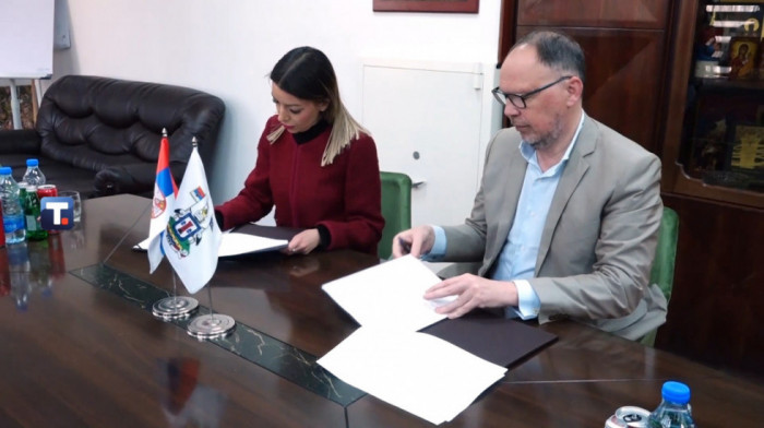 Mesarović: Potpisan ugovor za stazu u Crvenki, vredan 62,4 miliona dinara