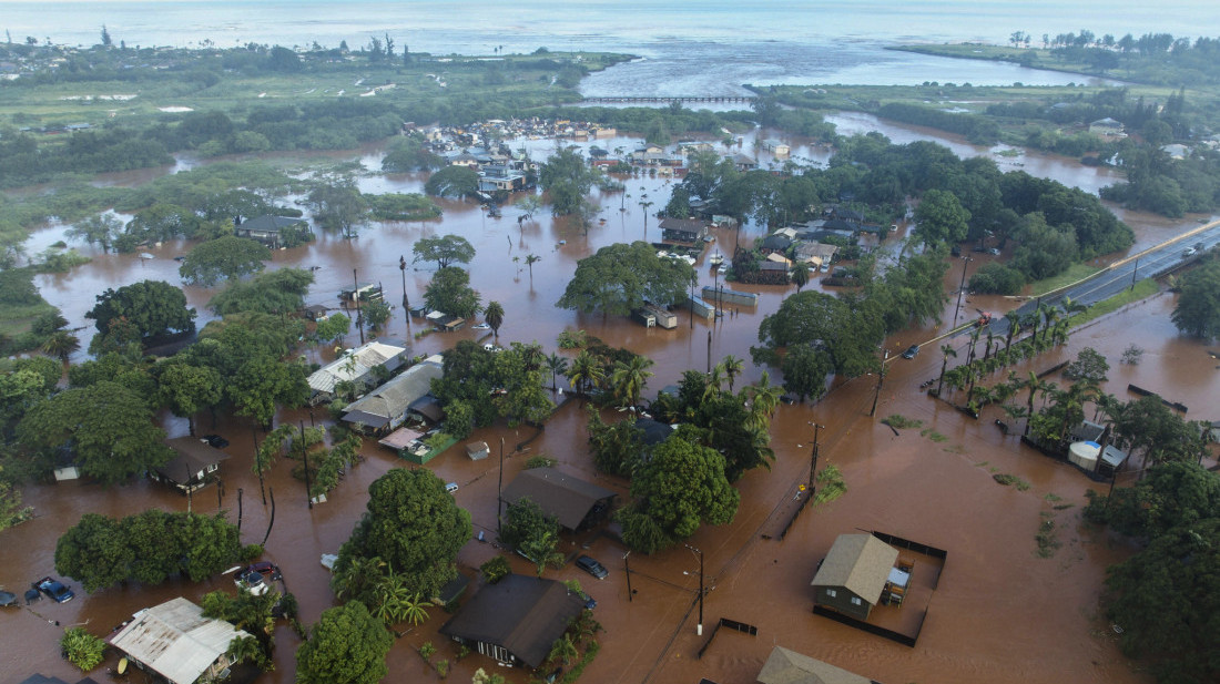 Zbog poplava na Havajima evakuisane hiljade ljudi severno od Honolulua