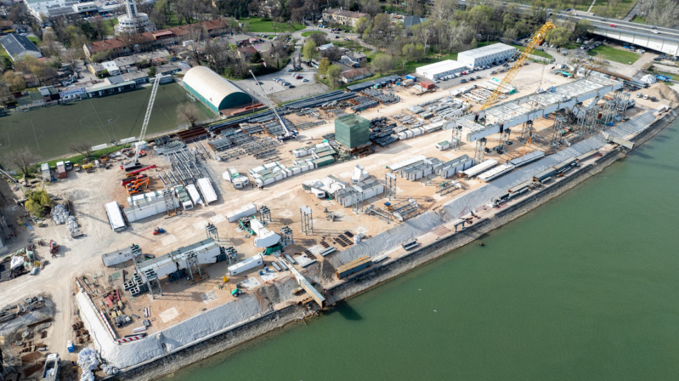 Nikolić: Za dva meseca počinje postavljanje rečnih stubova za novi Savski most (FOTO)