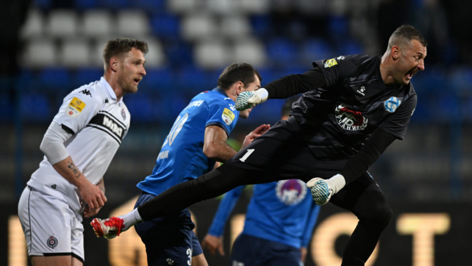 I sve opet isto: Mladost sačuvala bod u Lučanima, Partizan u završnici stigao do boda