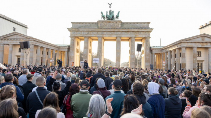 Hiljade ljudi okupile se u Berlinu na protestu protiv digitalnog seksualnog nasilja