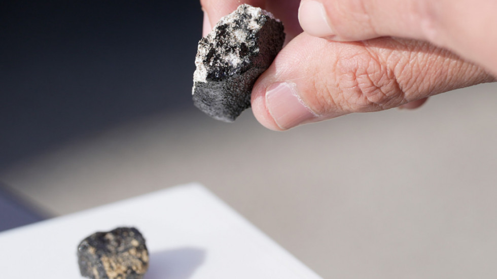 "Meteoritska groznica": Fragmenti nebeskog tela od retkog materijala koje je palo na tlo SAD privukli desetine tragača