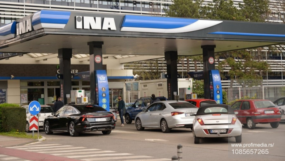 Neprijatno iznenađenje za vozače u Hrvatskoj: Ograničeno točenje goriva na pumpama Ine i Petrola u Zagrebu