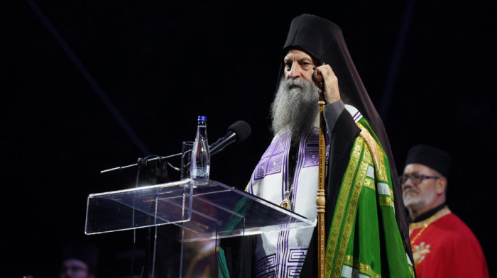 Patrijarh Porfirije osveštao antiminse za beogradske hramove