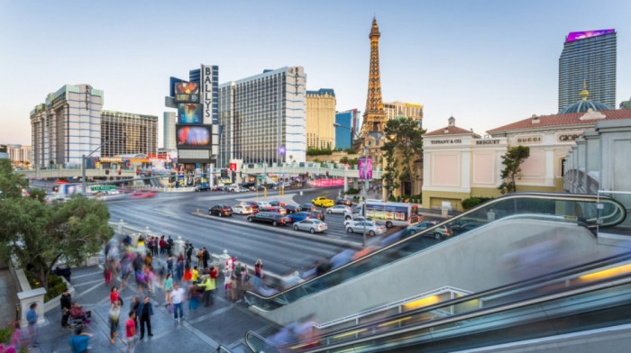 Planirate let za Pariz? Saznajte gde pronaći jeftine avio karte