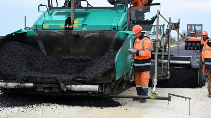 Potpisan ugovor za put Dub-Dubci sa tunelom Kadinjača, prvi radovi do kraja meseca