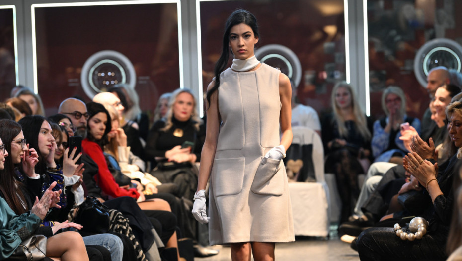 Borba protiv kiča i neukusa: Modna revija "Naša srpska moda" u Etnografskom muzeju