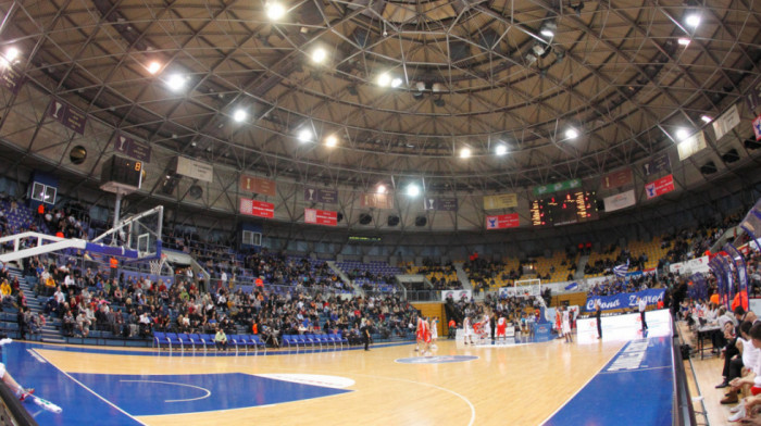 (VIDEO) Potpuni haos u Zagrebu: Nevreme srušilo krov Sportskog centra "Dražen Petrović"! Dvorana nije za upotrebu