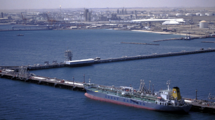 Ormuski moreuz praktično zatvoren: Rat SAD i Izraela protiv Irana blokira naftu i gas, a neki ipak prolaze