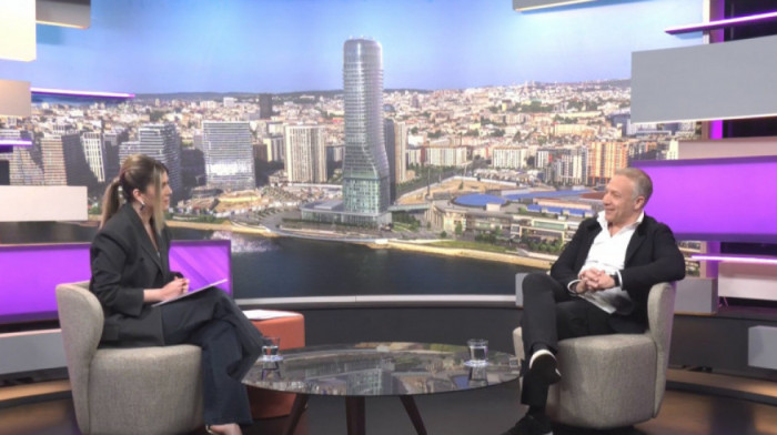 Glumac Milan Kalinić o predstavi "Idealna polovina" i značaju pozorišta u savremenom vremenu