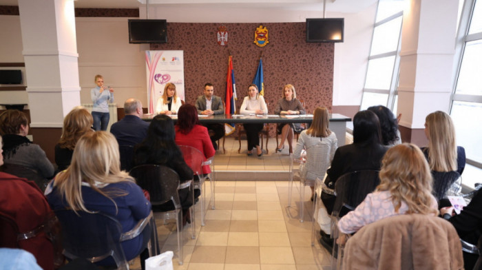 Macura: Projekat koji menja živote - linija podrške za 43 žrtve nasilja iz Pirota